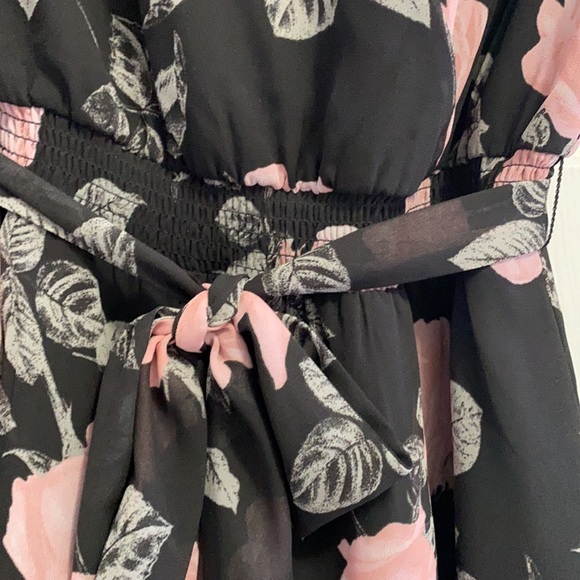 Guess spring flowy dress - Picture 4 of 5